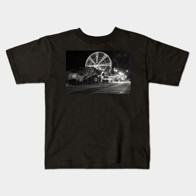 The Wonder Wheel at Night Kids T-Shirt by ShootFirstNYC